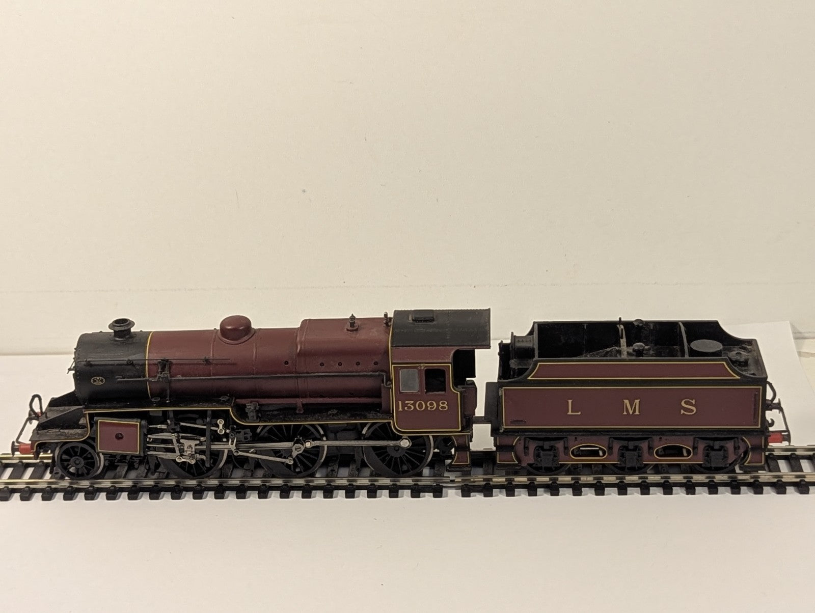 Bachmann Branchline OO Gauge LMS Hughes Crab 2-6-0 Steam Locomotive
