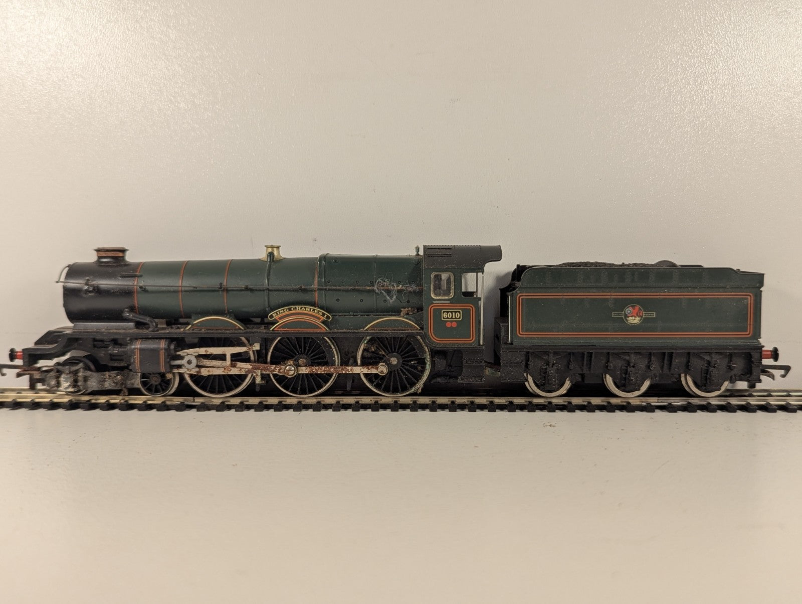 Hornby OO Gauge King Class 'King Charles I' Steam Locomotive 6010 - Spares