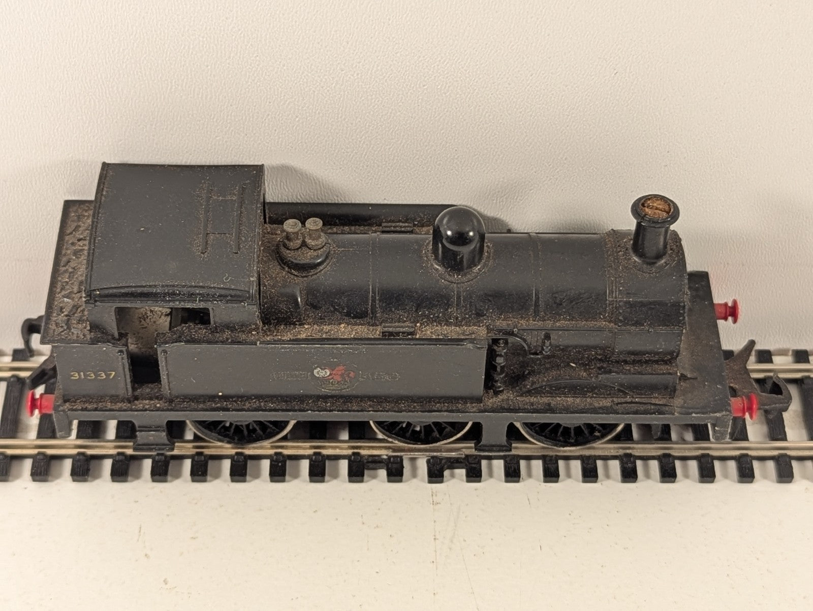 Hornby Dublo 2206 OO Gauge Class R1 0-6-0Tank Locomotive BR Black - missing part