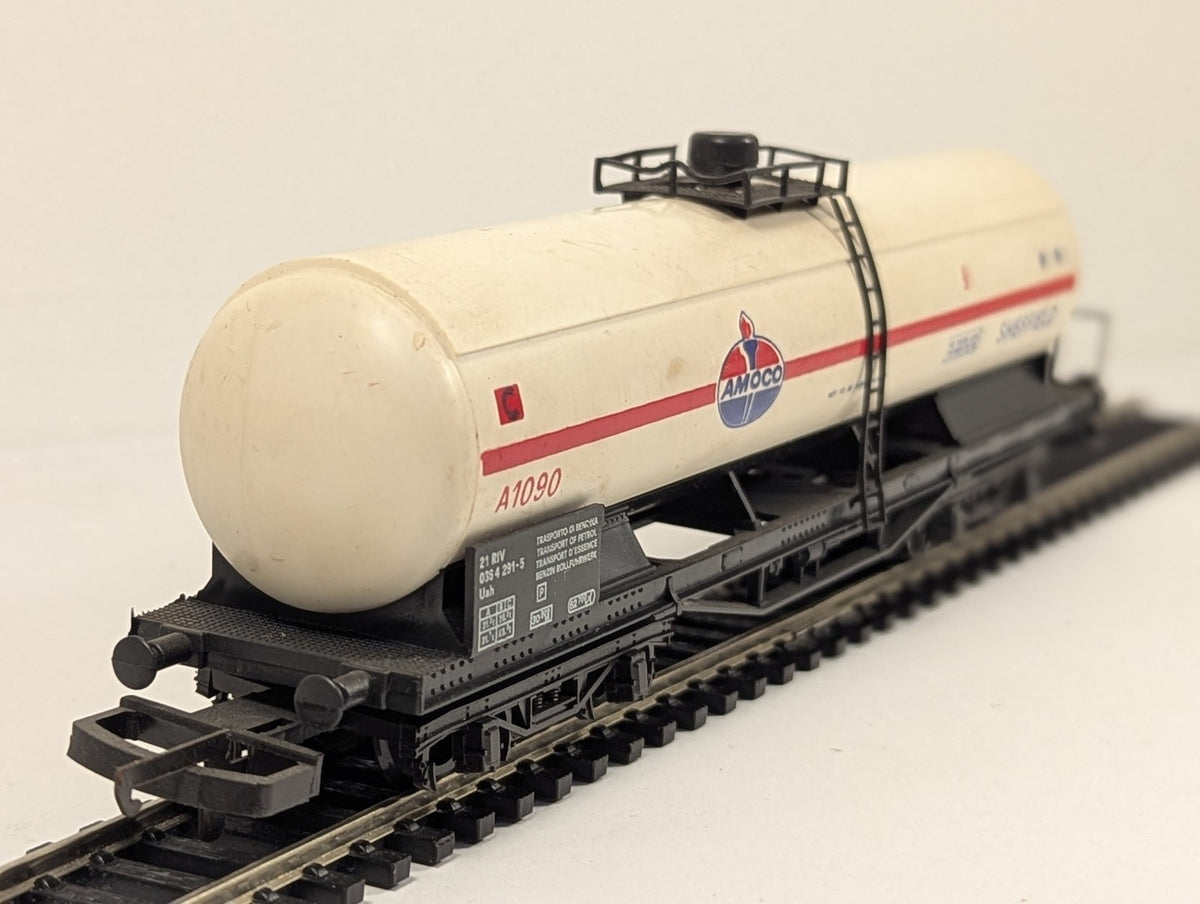 Lima OO Gauge Amoco Sheffield Bogie Tank Wagon A1090 Amoco White & Red