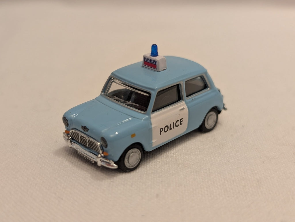 Oxford Diecast 1:76 Austin Mini Cooper Police Car Die-cast Car VPT 195E
