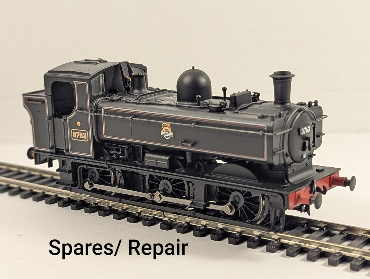 Bachmann OO Gauge Class 8750 Pannier Tank Steam Locomotive 8763 BR Lined Black