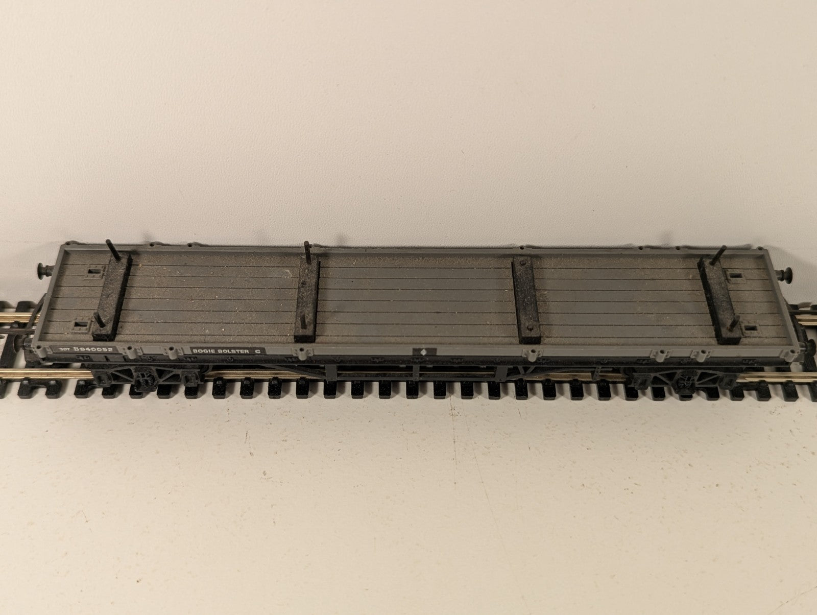 Tri-ang R110 OO Gauge BR Grey Bogie Bolster Wagon