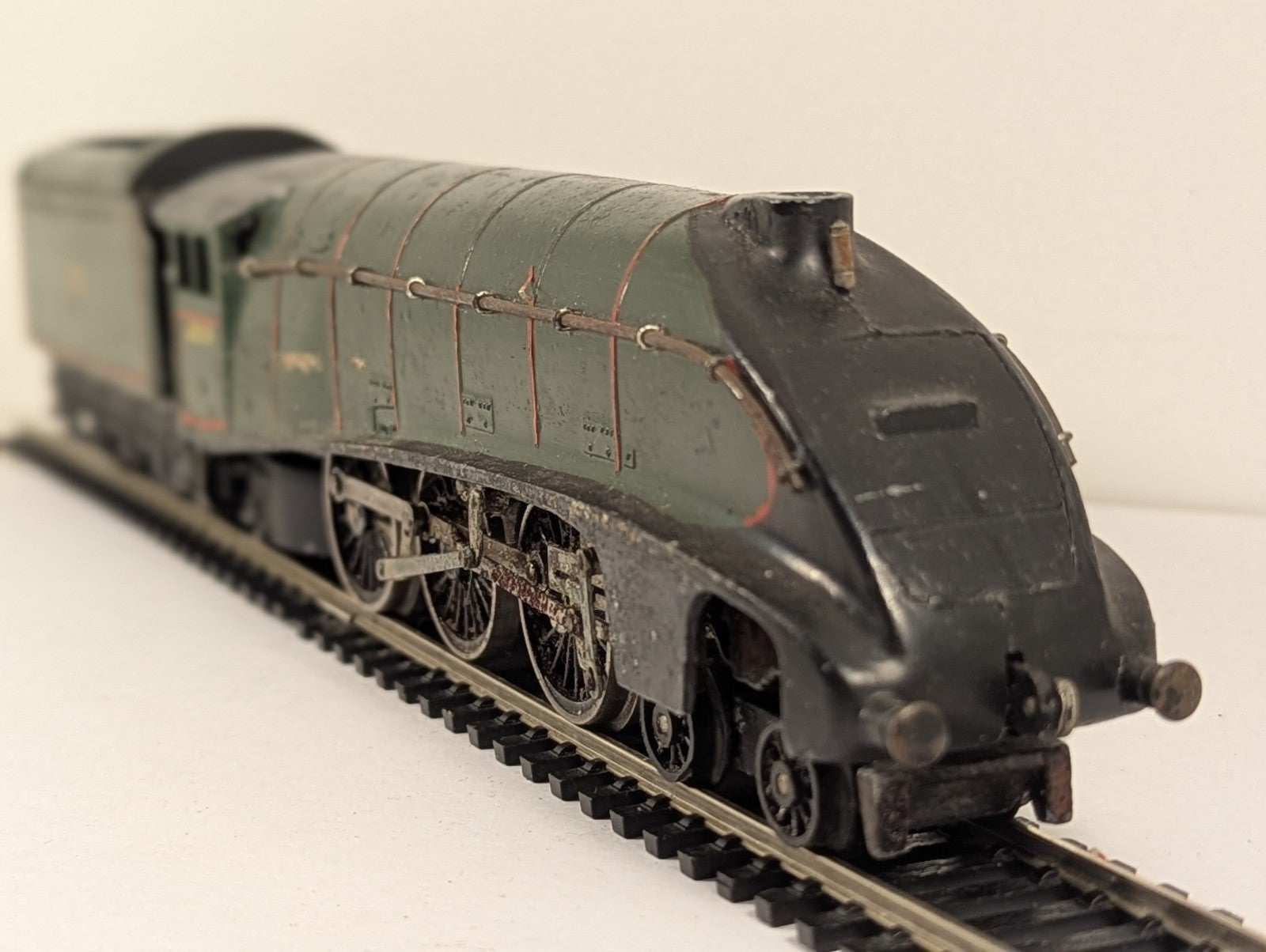 Hornby Dublo OO Gauge LNER A4 “Kingfisher” 60024 BR Green – Spares/Repair