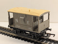 Hornby R124 OO Gauge LNER NE 20 Ton Brake Van 178595