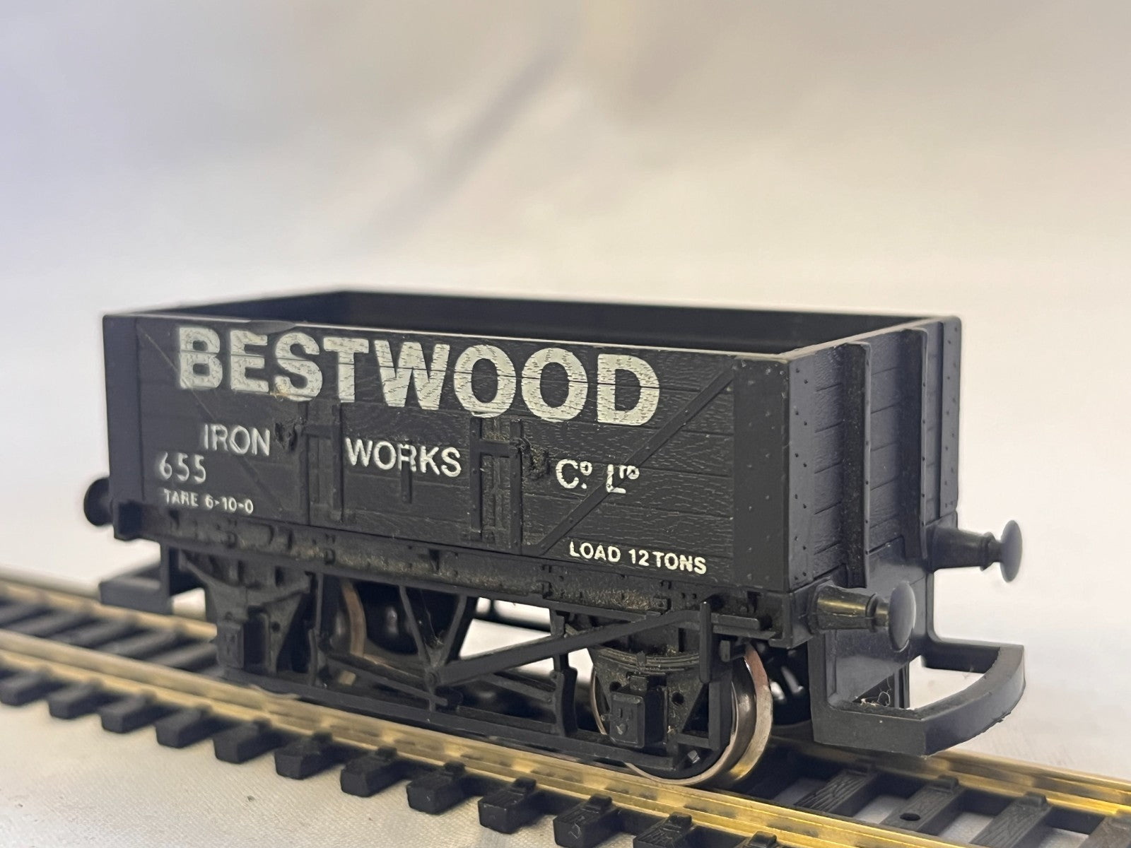 Hornby R096 OO Gauge Bestwood Iron Works 5 Plank Wagon