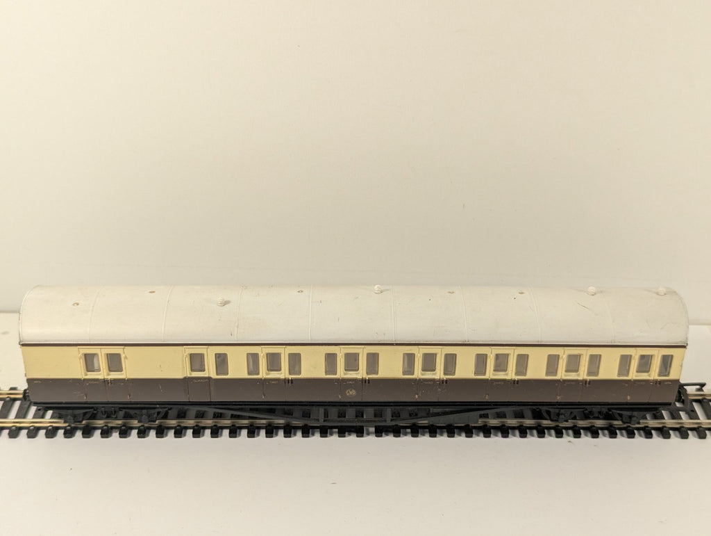 Airfix OO Gauge GWR Suburban Brake Coach