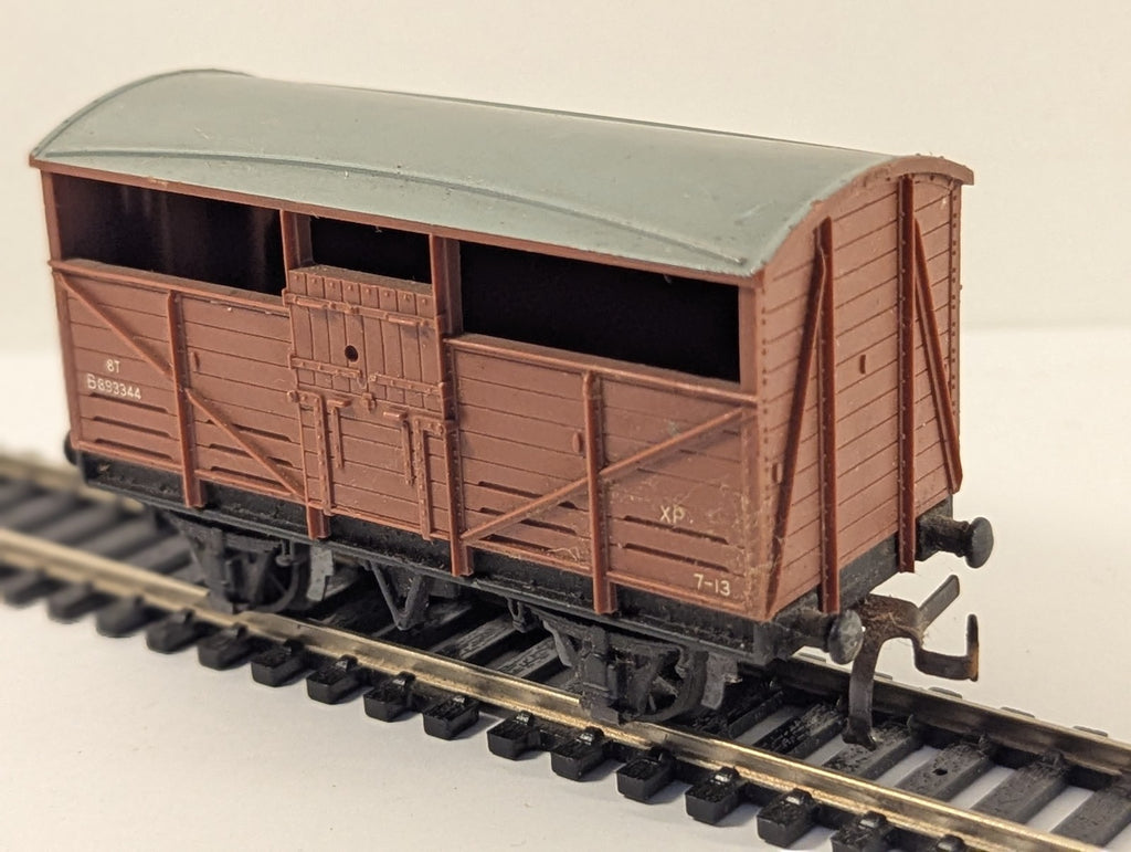 Hornby Dublo SD6 BR Bauxite 8T Cattle Truck B893344