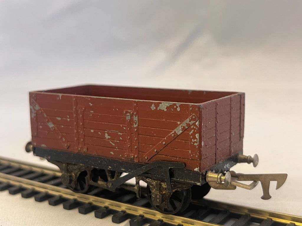 Graham Farish Plain Brown Ore/Coal Wagon
