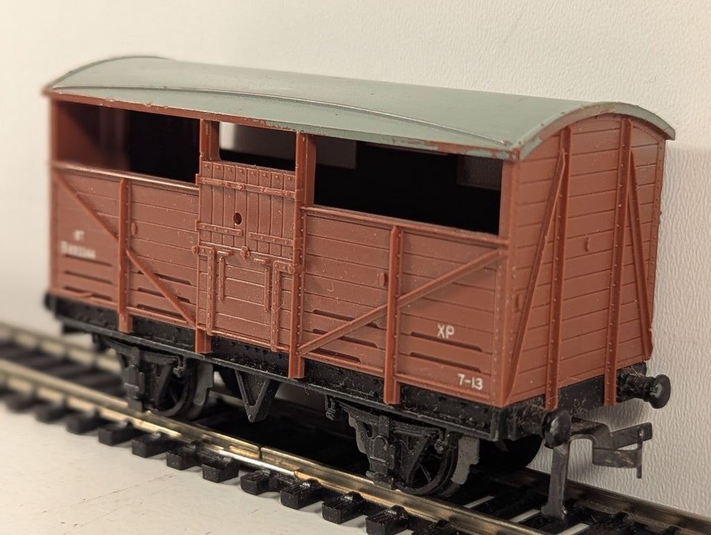 Hornby Dublo BR 8 Ton Cattle Wagon