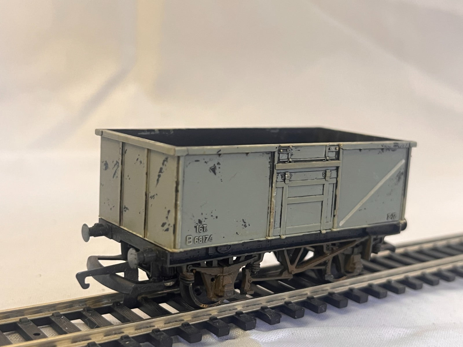 Trix BR Steel Mineral Wagon