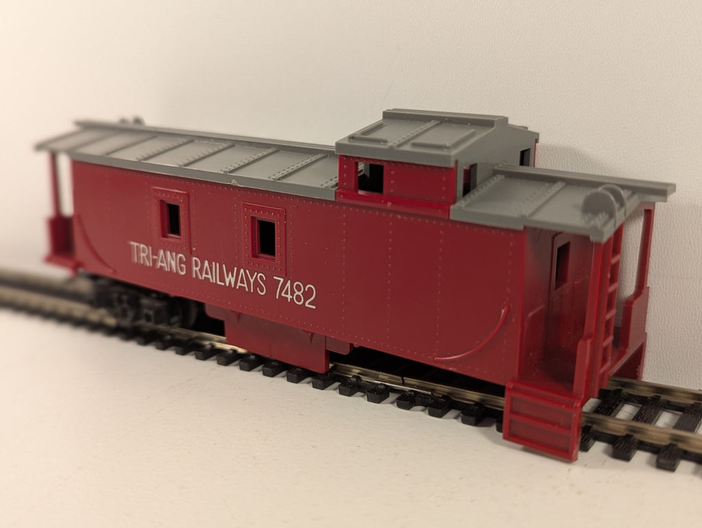 Tri-ang Railways R115 OO Gauge Transcontinental Caboose Missing Bogie/Coupler