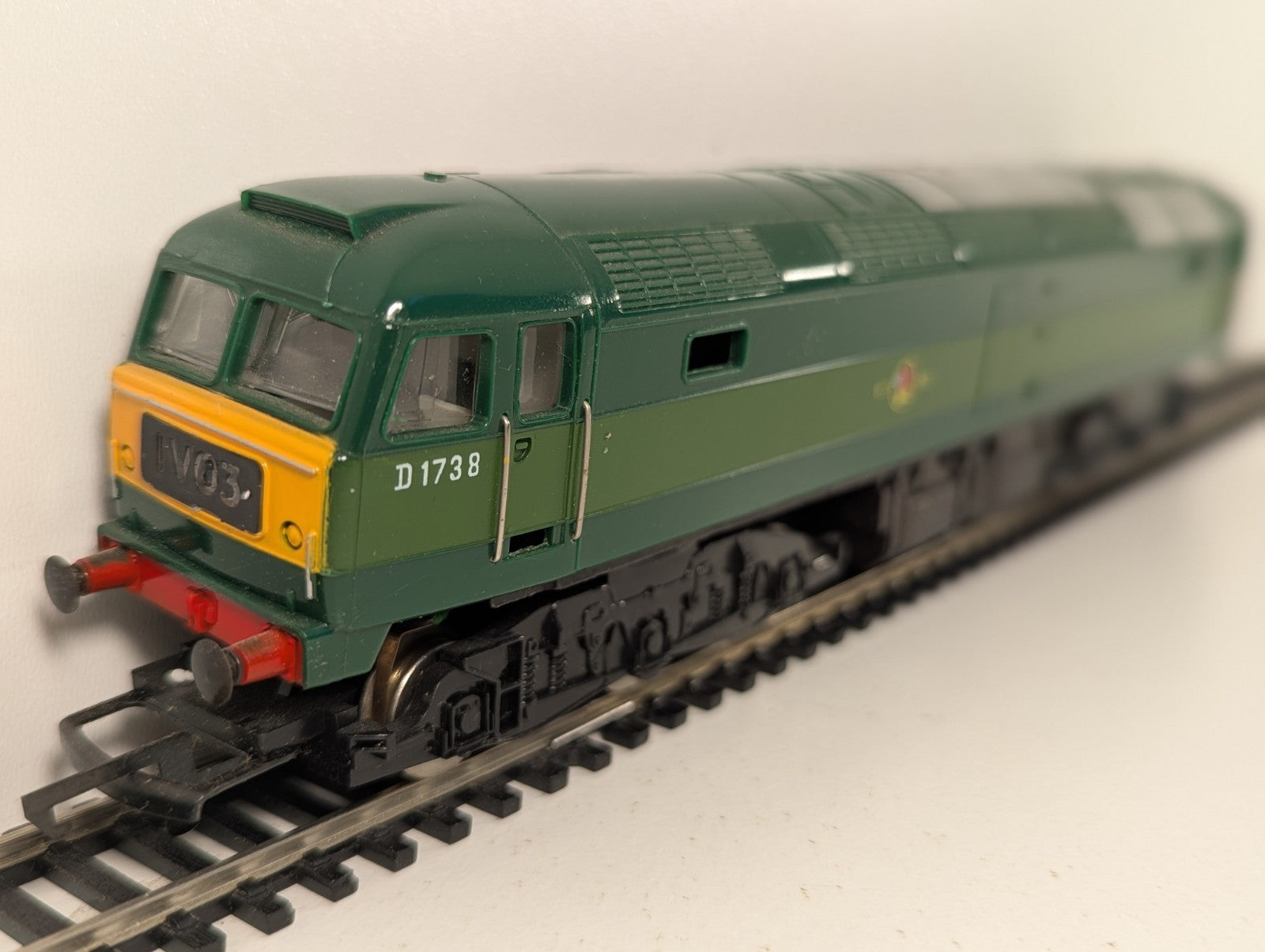 Hornby R863 BR Class 47 Diesel Locomotive OO Gauge Boxed