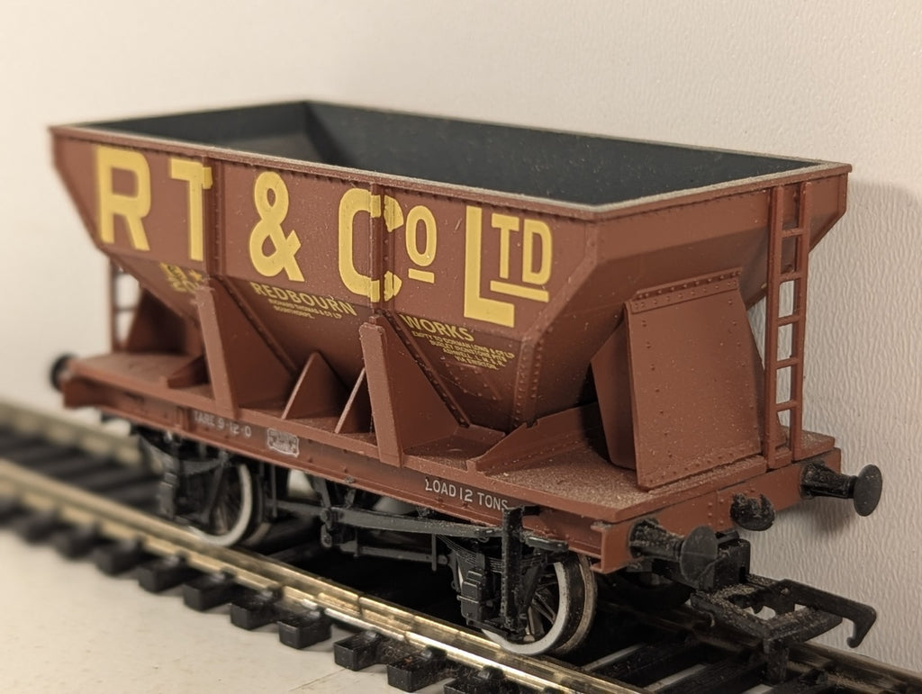 Bachmann Branchline OO Gauge 24-Ton Ore Hopper Wagon RT & Co Ltd Redbourn Works
