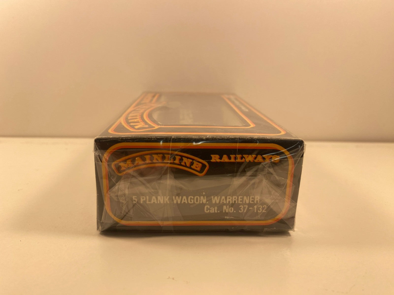 Mainline Railways 5-Plank Open Wagon – “Warrener” Private Owner Livery OO Gauge