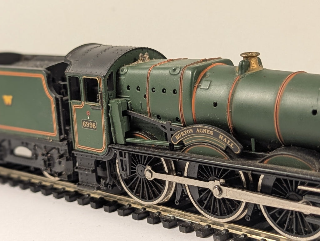 Mainline OO Gauge GWR Class 4900 Hall Class 'Burton Agnes Hall' Steam