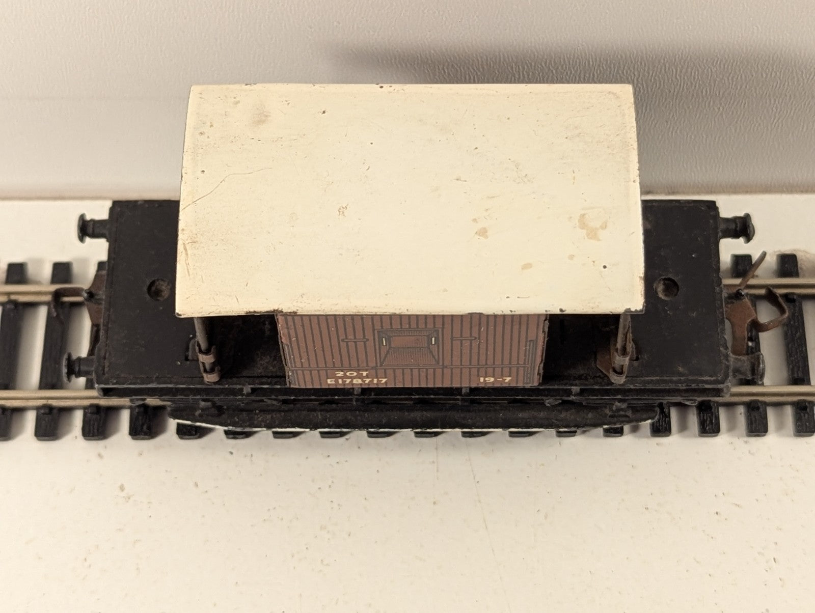 Hornby Dublo BR 20 Ton Goods Brake Van OO Gauge