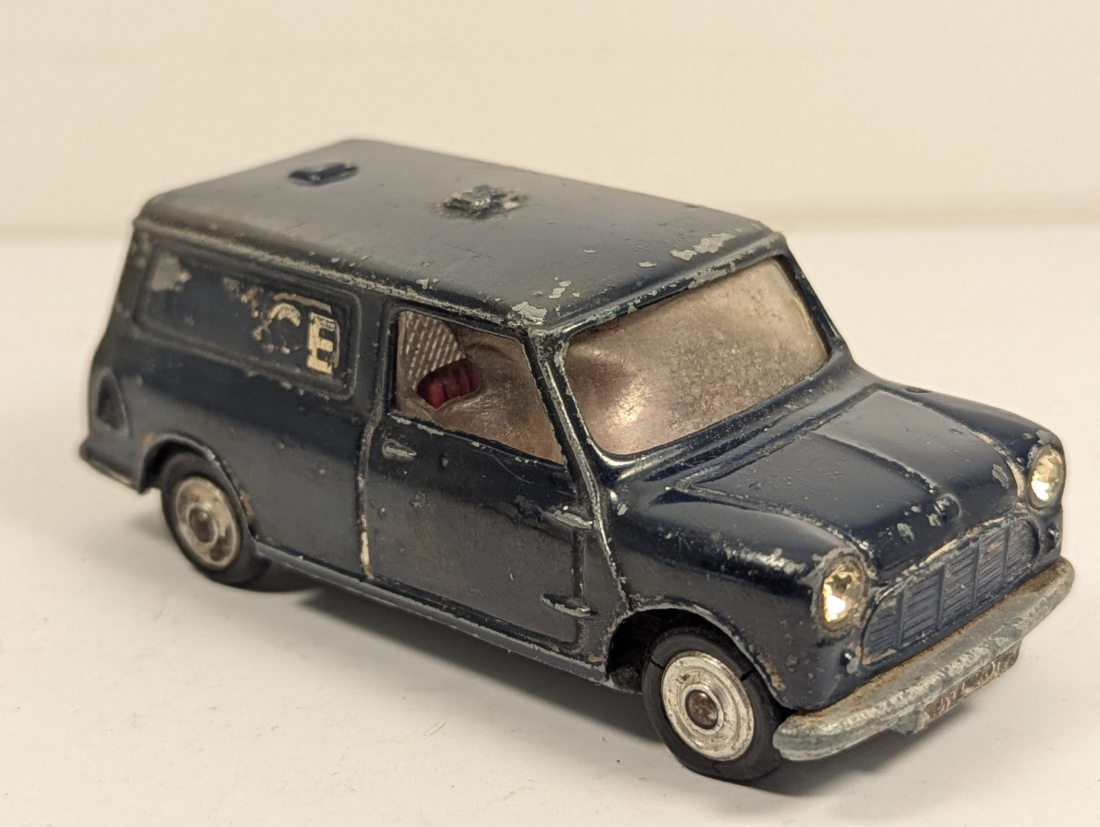 Corgi Toys 448 BMC Mini Police Van 1:43 Scale - Damaged Wheel