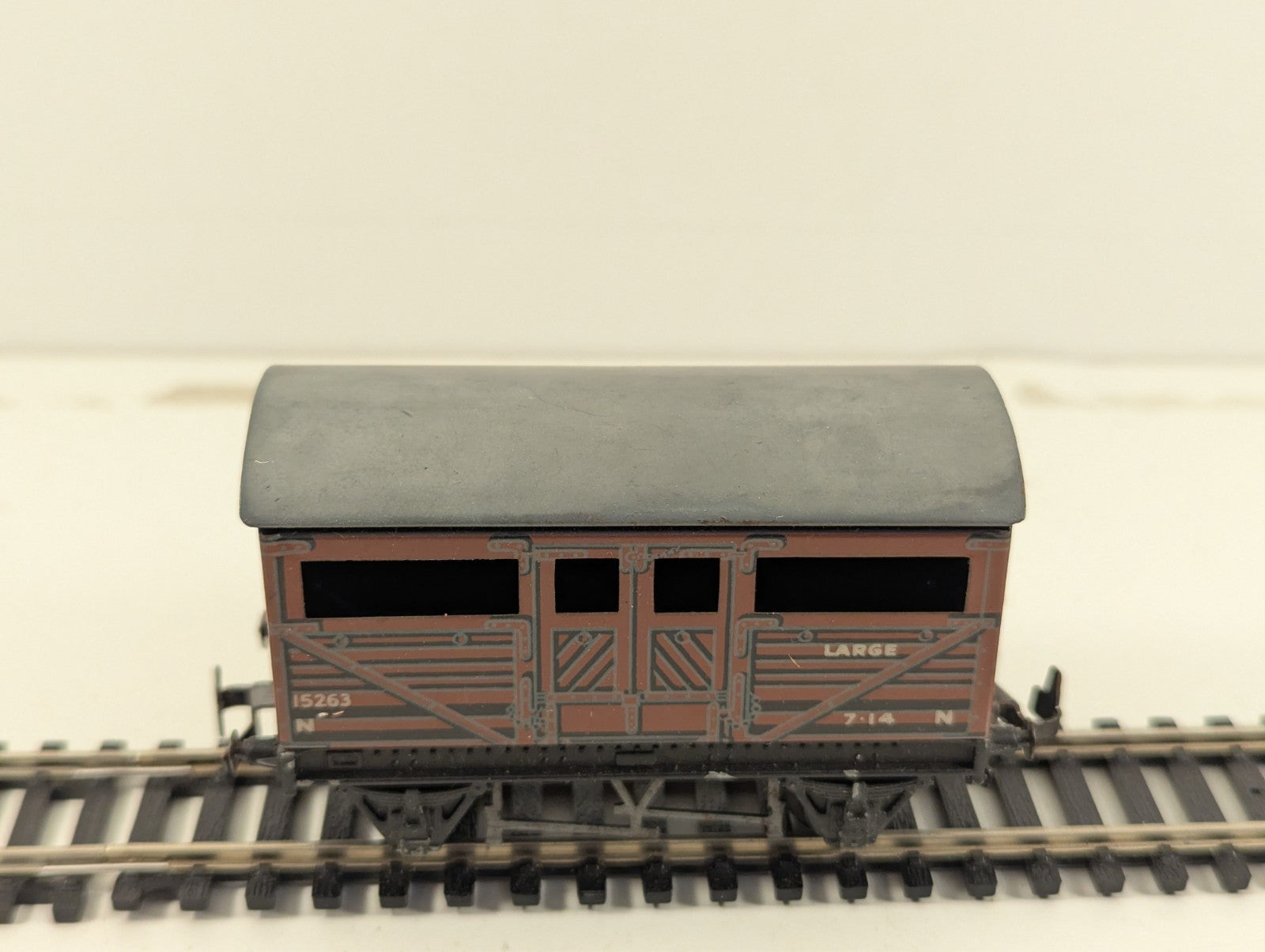 Trix Twin Railway 636 LNER Cattle Wagon OO Gauge - Boxed