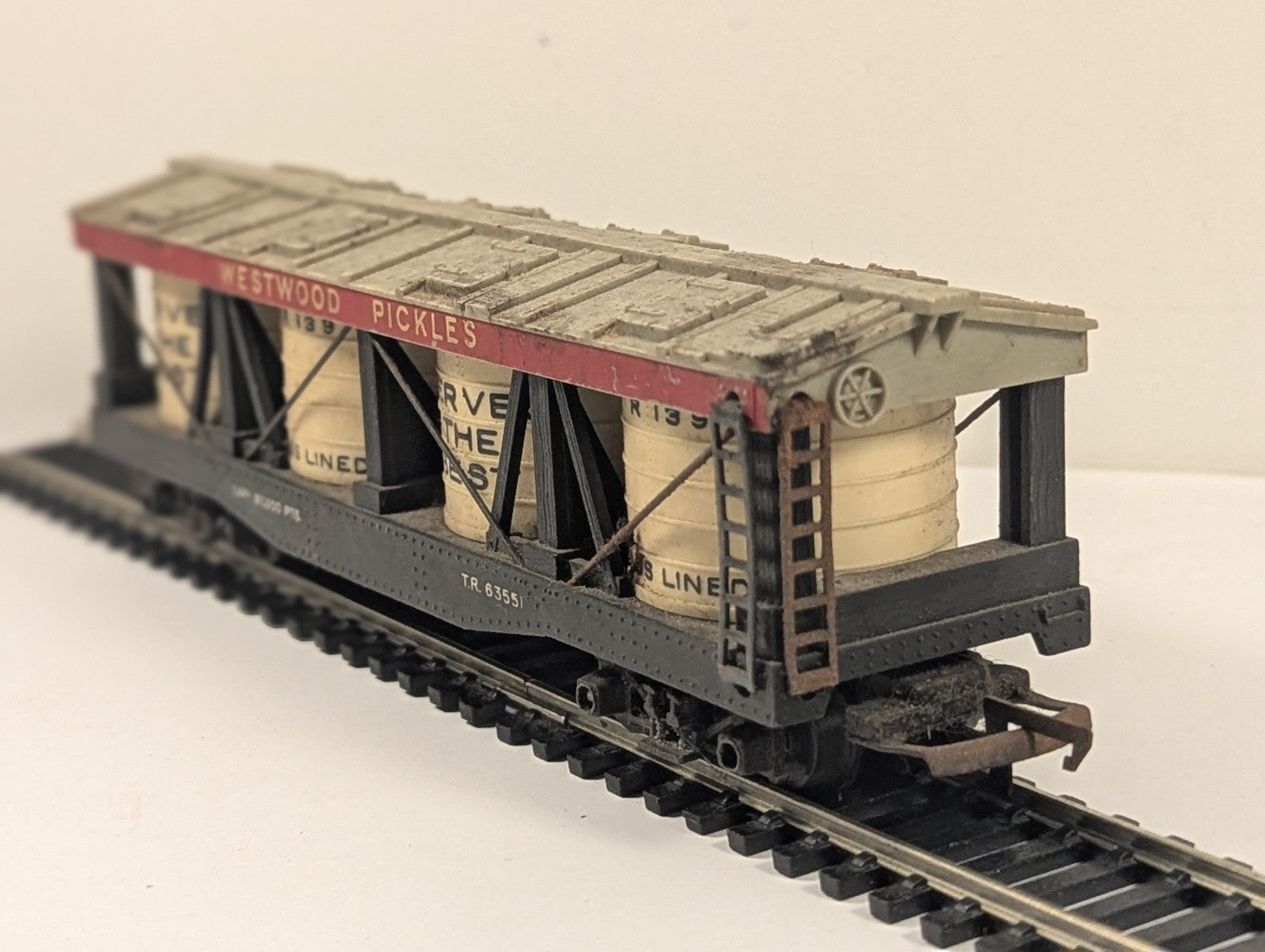 Tri-ang Railways R139 OO Gauge "Westwood Pickles" Pickle Van - Some Rust