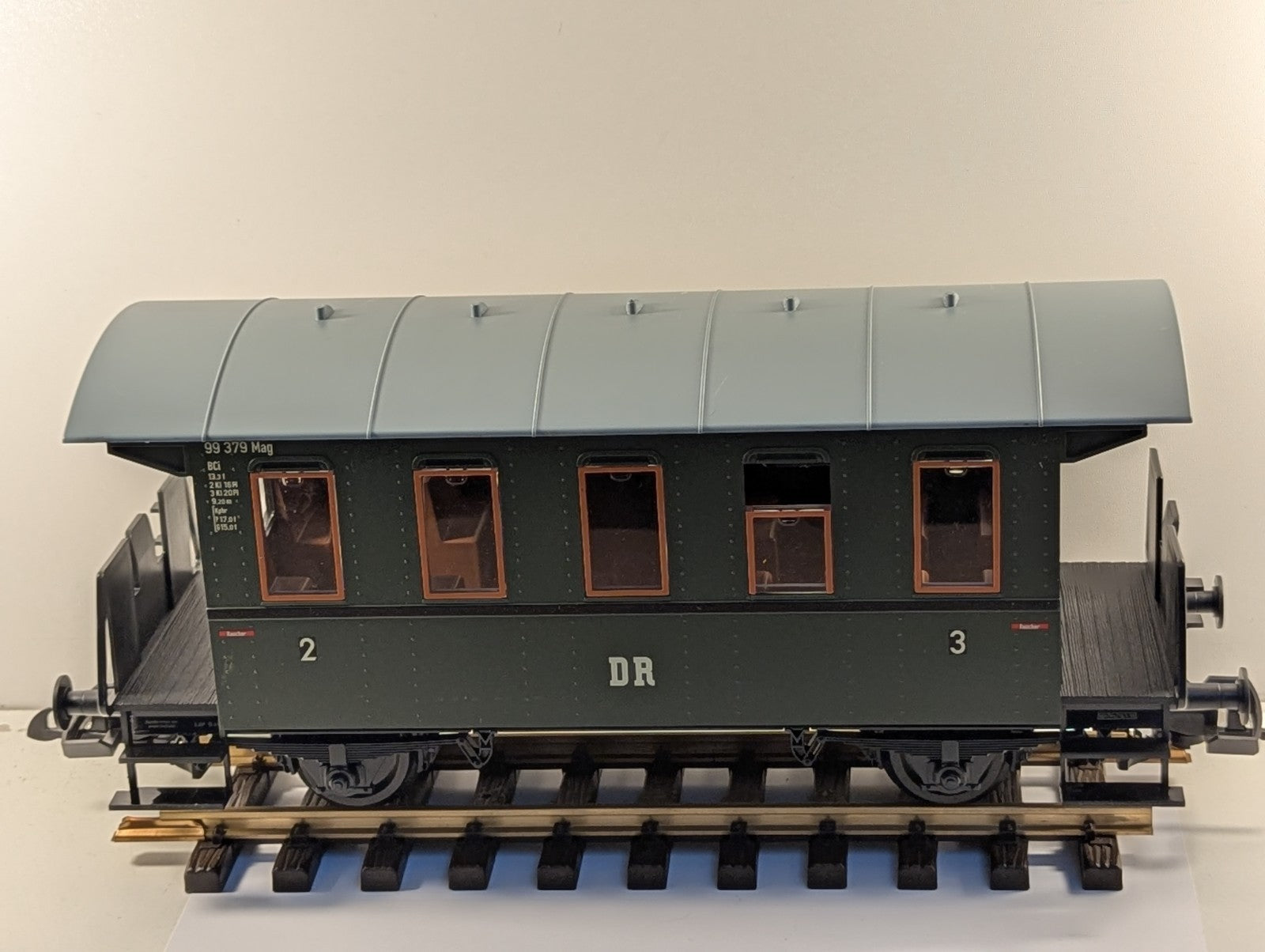 PIKO 37926 G Scale DR Passenger Coach 2nd Class