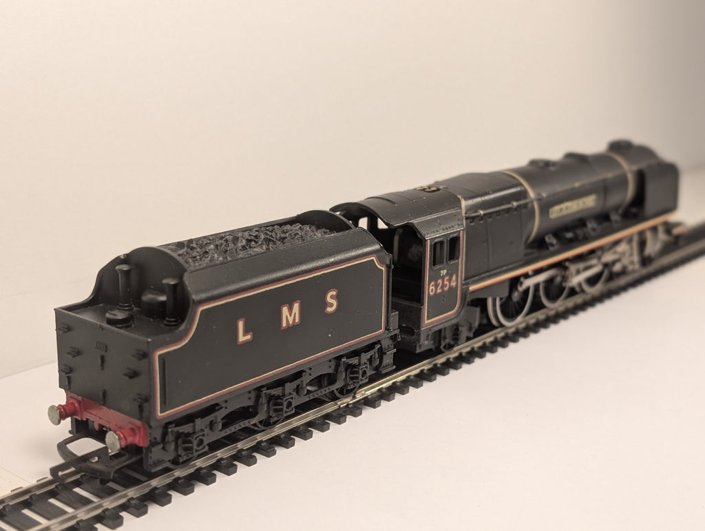 Wrenn W2227 OO Gauge Duchess Class 4-6-2 “City of Stoke-on-Trent” LMS Black