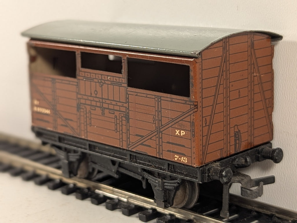 Hornby Dublo 8T Cattle Wagon OO Gauge