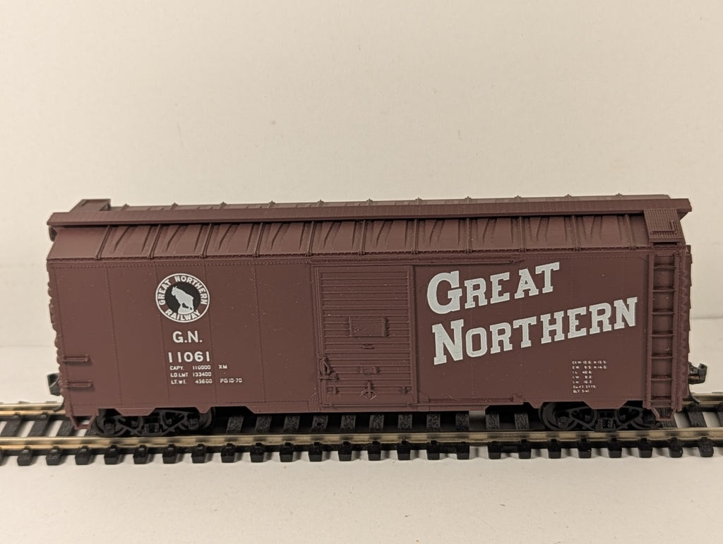 HO Gauge 40ft Standard Boxcar 11061 Great Northern