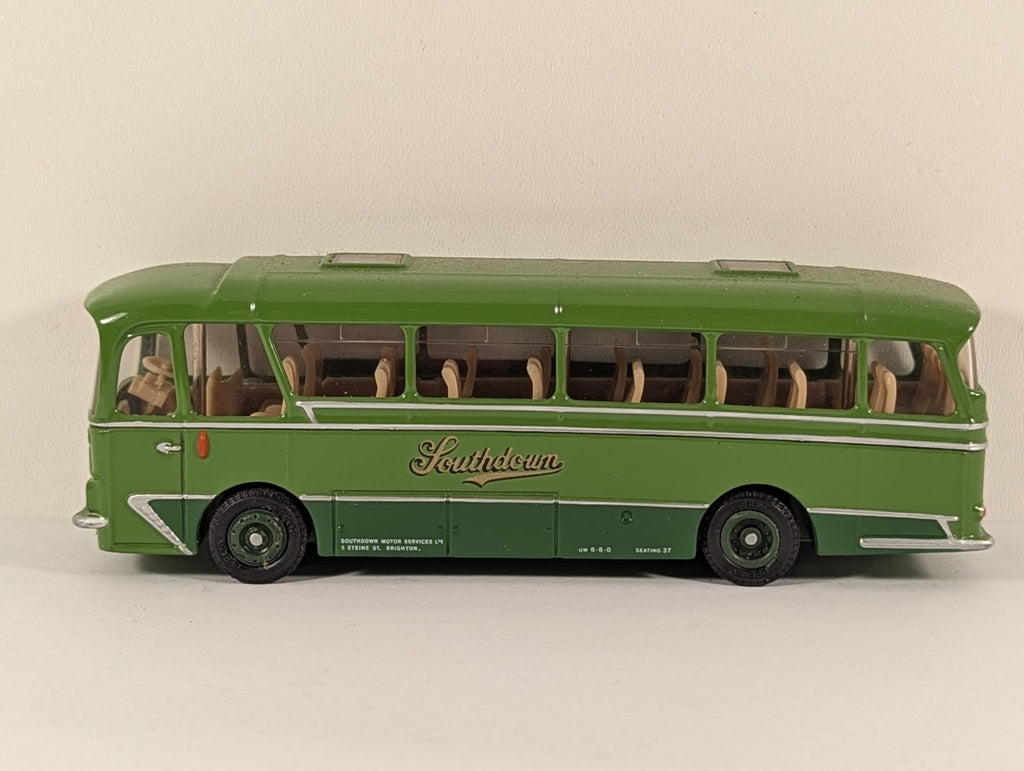 EFE Harrington Cavalier Coach – Southdown Livery