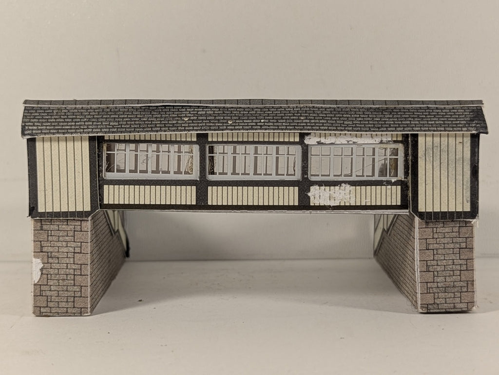 Metcalfe N  Gauge GWR Style Footbridge GWR Cream & Brown PO216