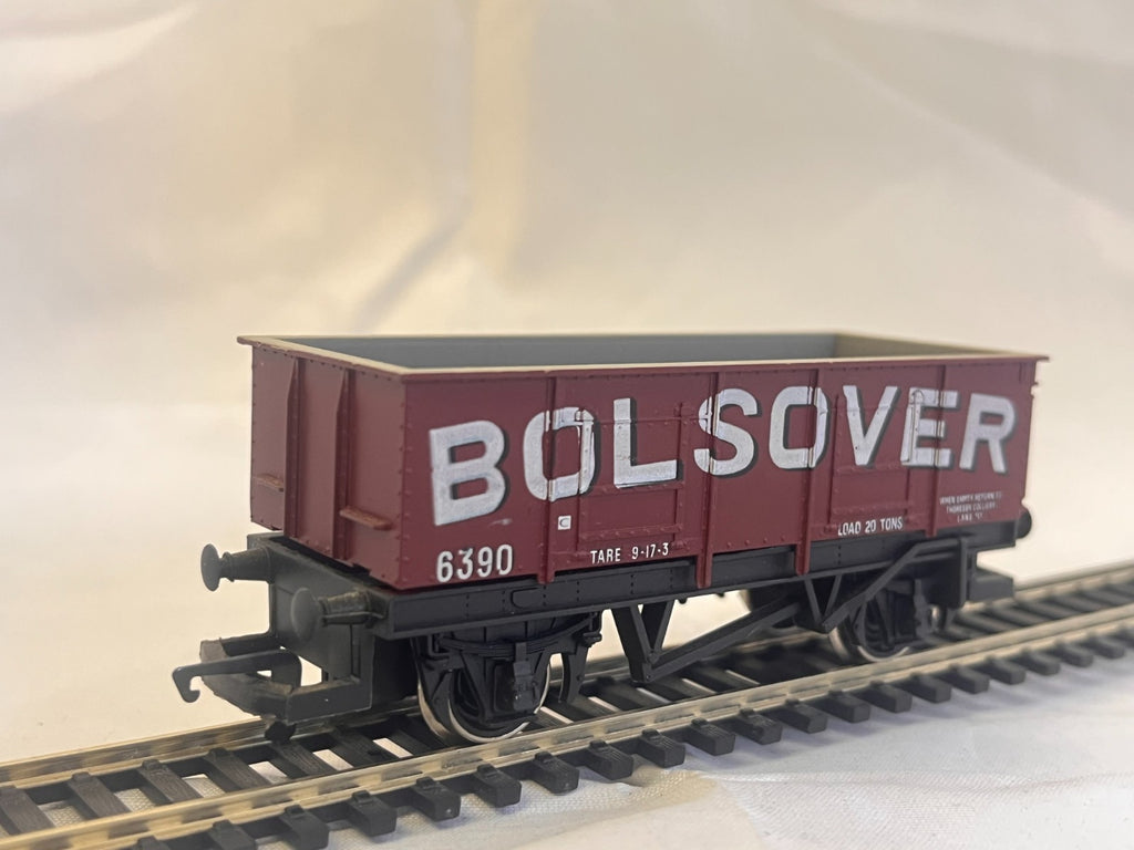 Hornby Railways Bolsover Steel-Sided Mineral Wagon