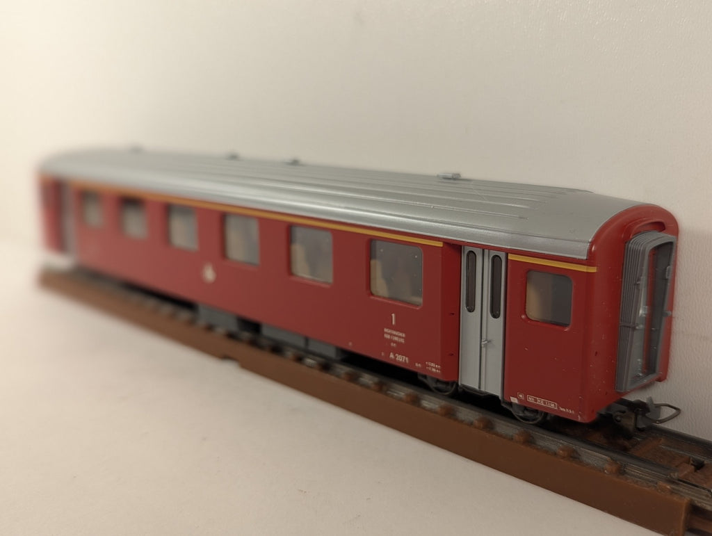 Bemo H0m BVZ 1st Class Coach Passenger Coach A 2071 BVZ Red 3276 501