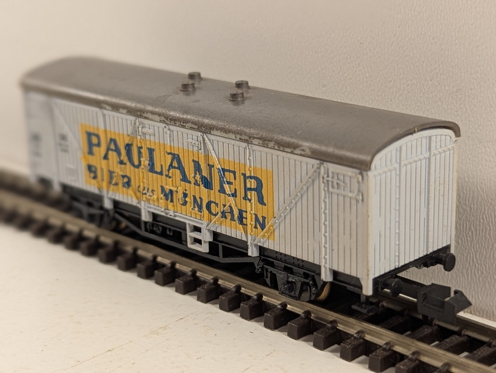 Roco 2307 N Gauge Paulaner Beer Wagon