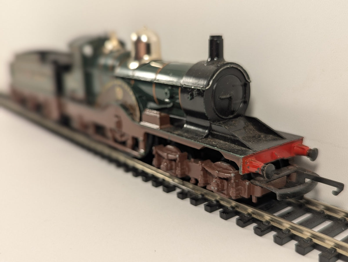Tri-ang OO Gauge GWR 4-2-2 Dean Single Class 'Lord of the Isles'