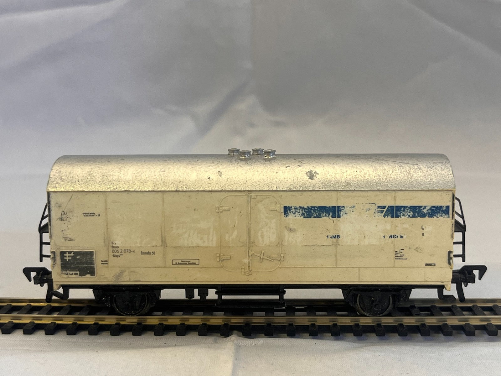 Fleischmann HO Scale Deutsche Bahn Interfrigo Refrigerated Wagon Worn