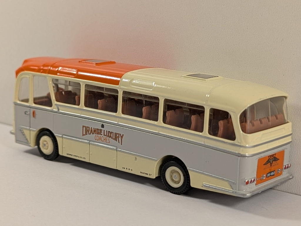 EFE De-Luxe Cavalier Coach – Orange “Luxury” Livery – 1:76 Scale