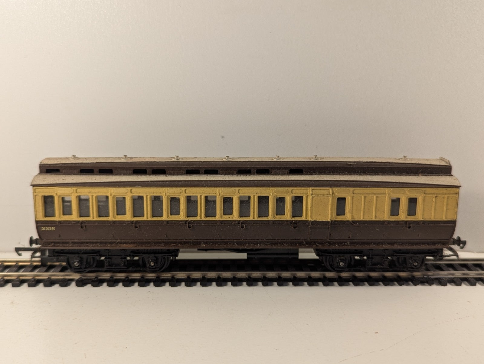 Tri-ang Railways R333 GWR Clerestory Brake Third Coach OO Gauge