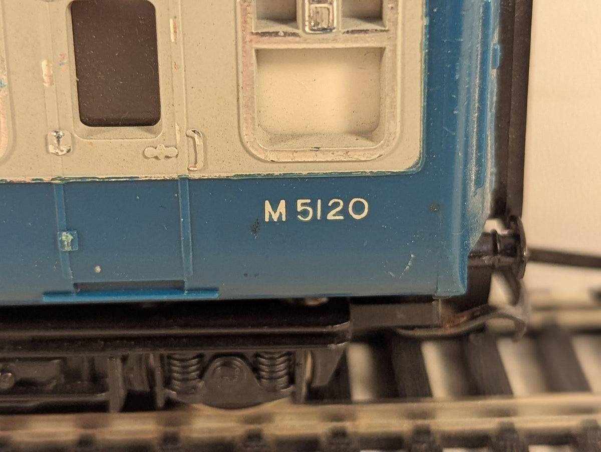 Hornby OO Gauge BR Mk1 Composite Coach Passenger Coach M5120 BR Blue & Grey R333