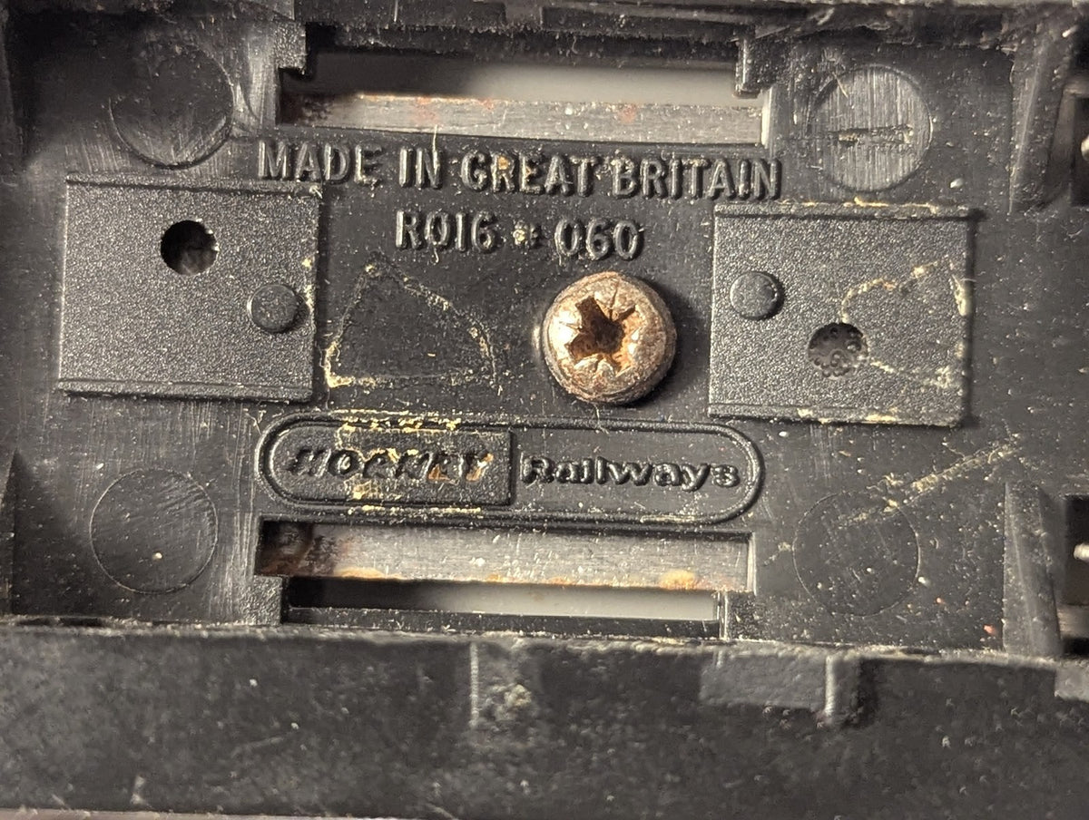 Hornby OO Gauge GWR 20t Toad Brake Van 'Saltney' 114925 GWR Grey R016