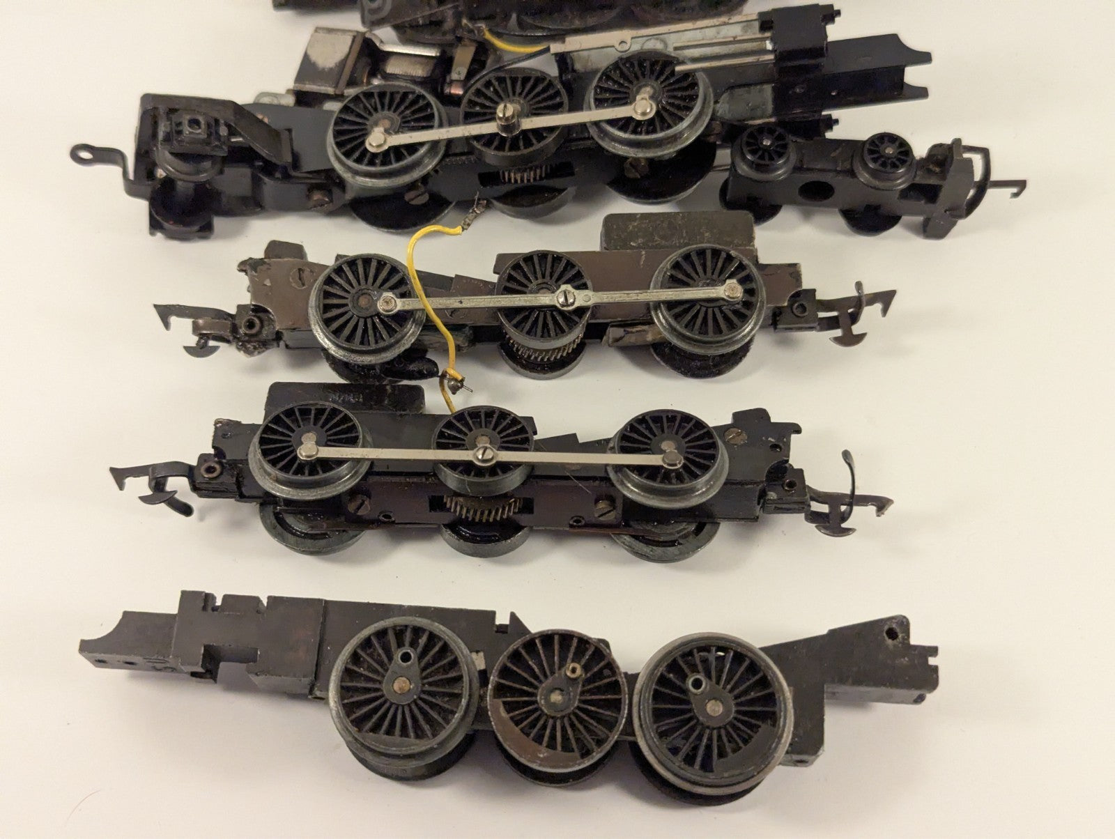 Tri-ang OO Gauge Chassis Job Lot