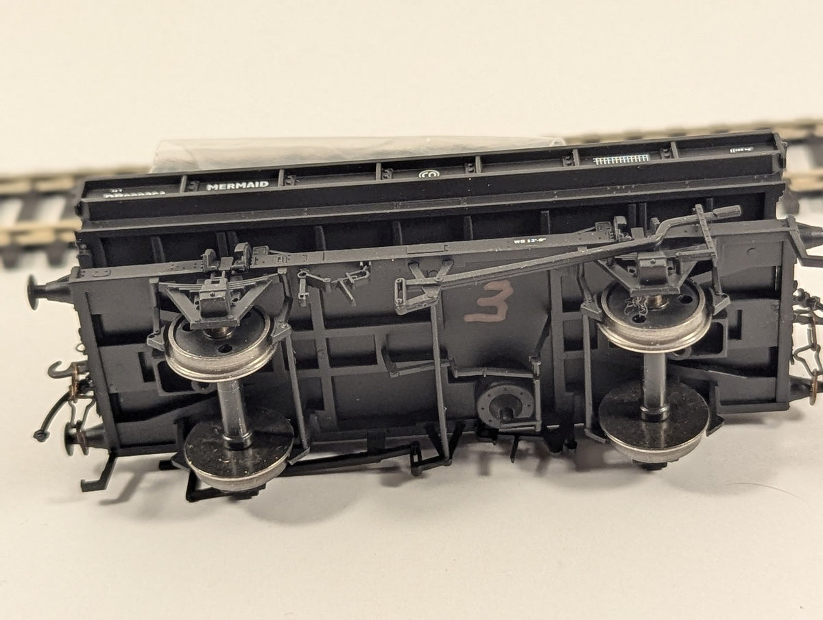 Flangeway ME-3 Mermaid ballast wagon in BR black DB989264