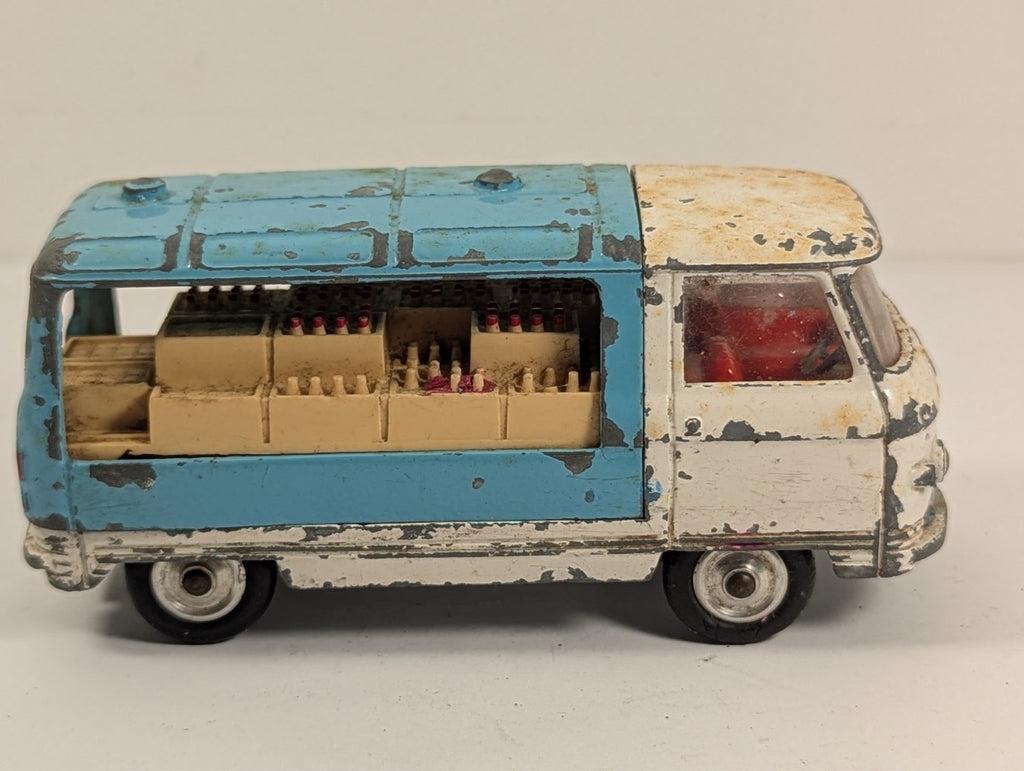 Corgi Toys 466 Commer Milk Float Van 1:43 Scale - Chipped Paint