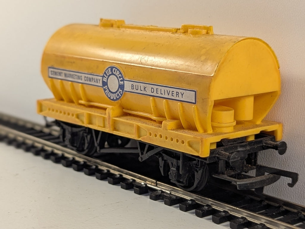 Hornby Tri-ang R564 OO Gauge Blue Circle Cement Wagon