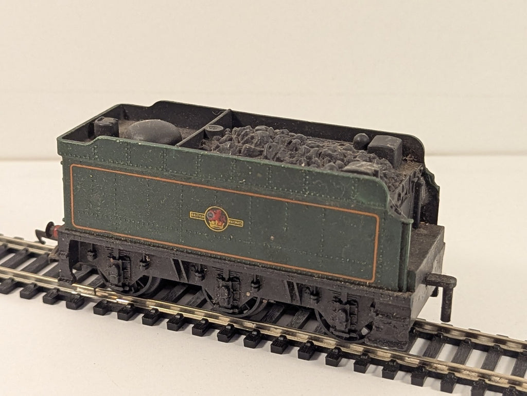 Tri-ang OO Gauge 6-Wheel Tender BR Green