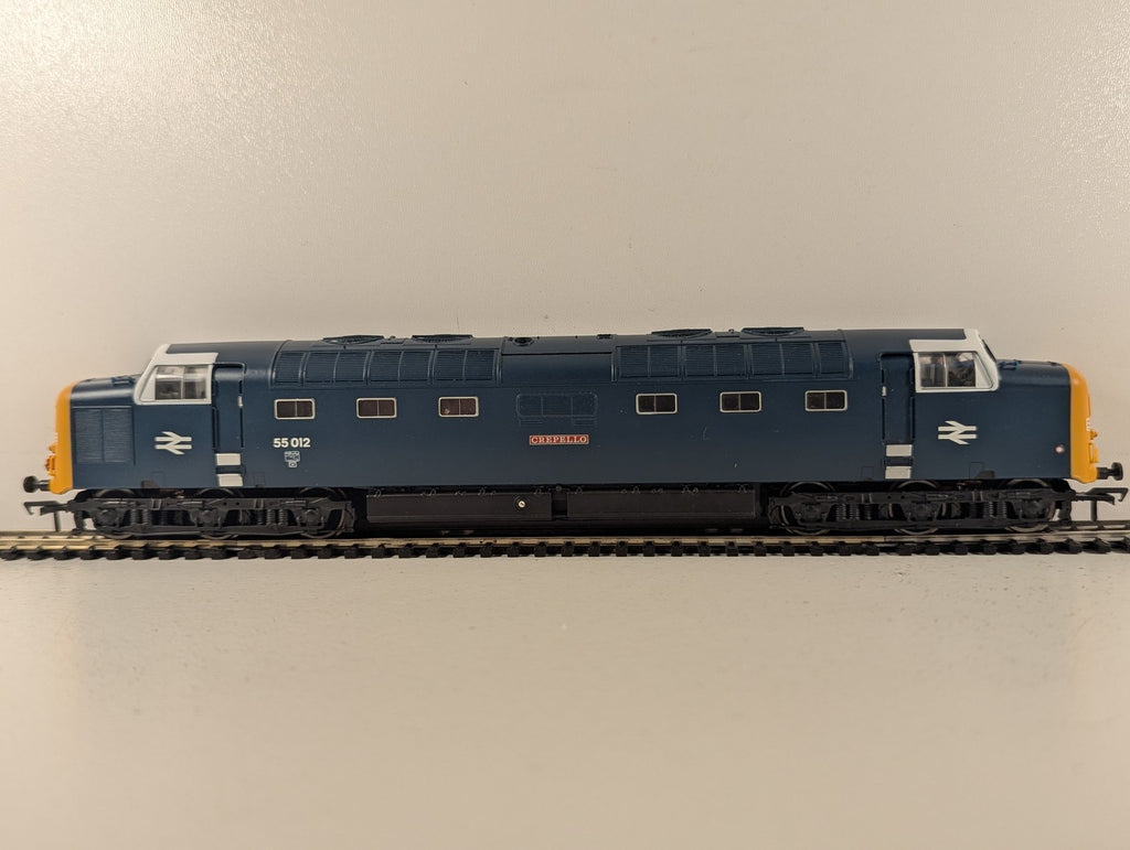 Bachmann OO Gauge Class 55 Deltic 55 012 'Crepello' Diesel Locomotive 55012