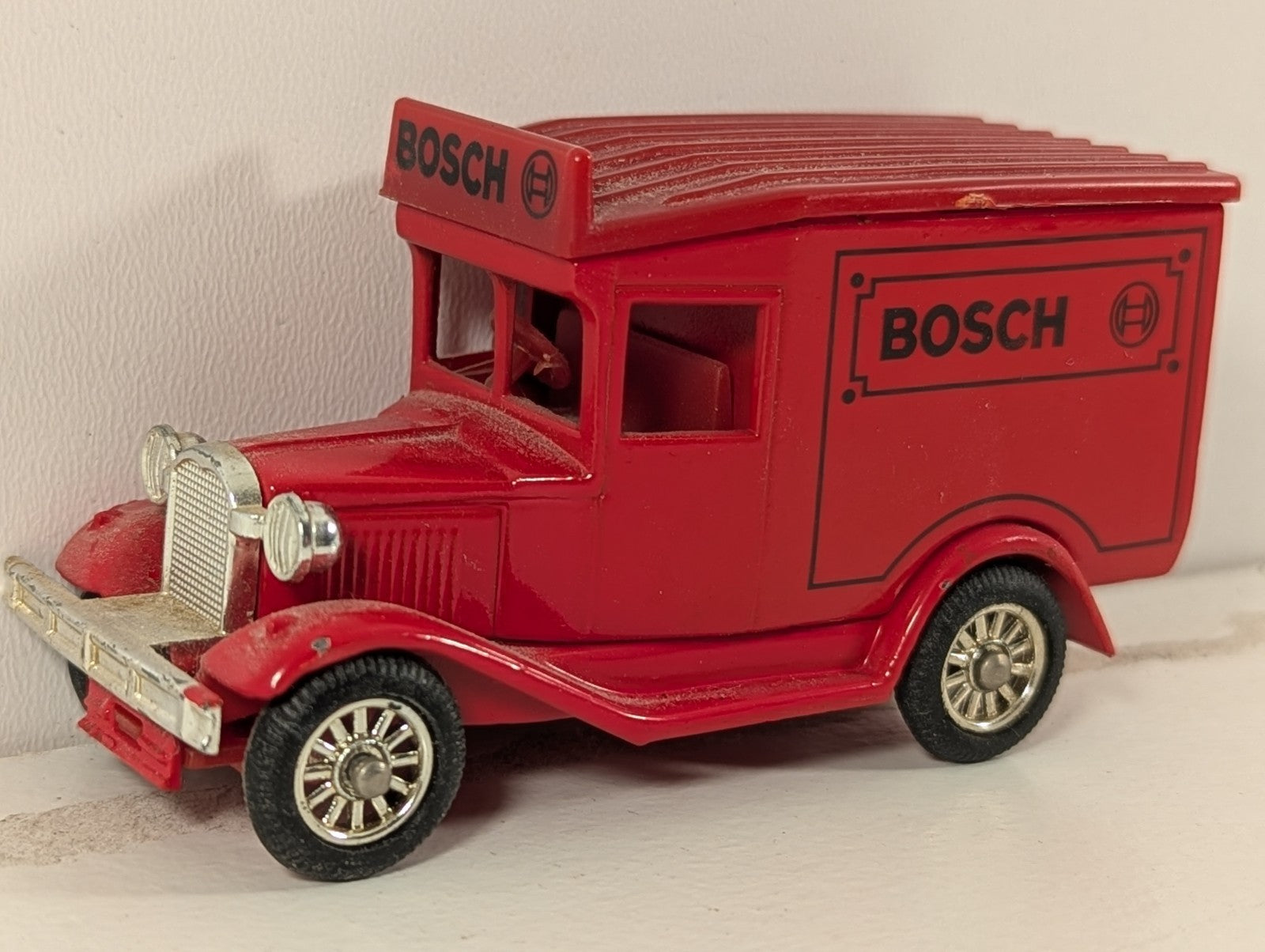 Lledo Days Gone Model A Ford Van – Bosch Livery