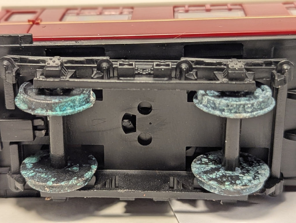 Hachette OO Gaug BR Mk1 SK Corridor Coach (Rusted Wheels)
