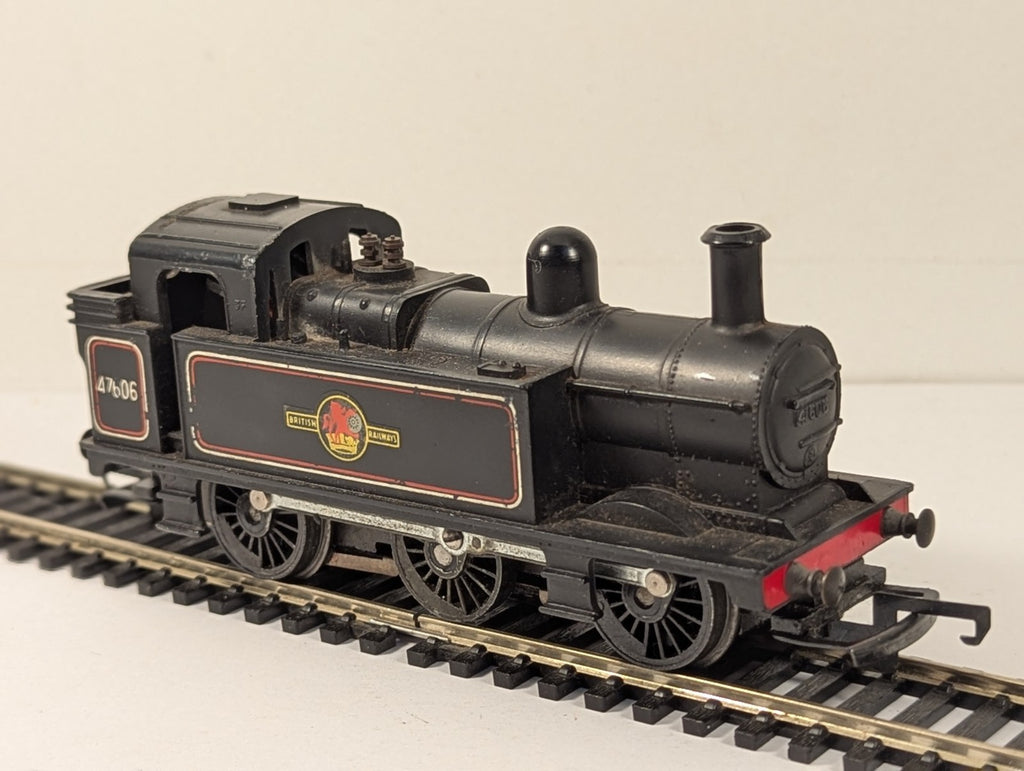Tri-ang OO Gauge Class 3F Jinty 0-6-0T Locomotive 47606 BR Black