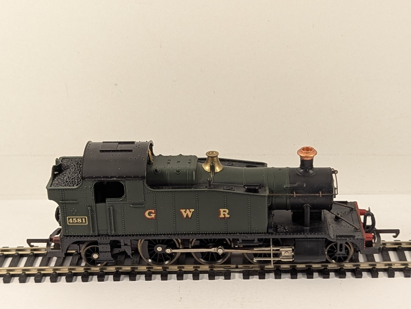 Lima OO Gauge Class 4575 Small Prairie Steam Locomotive 4581 GWR Green