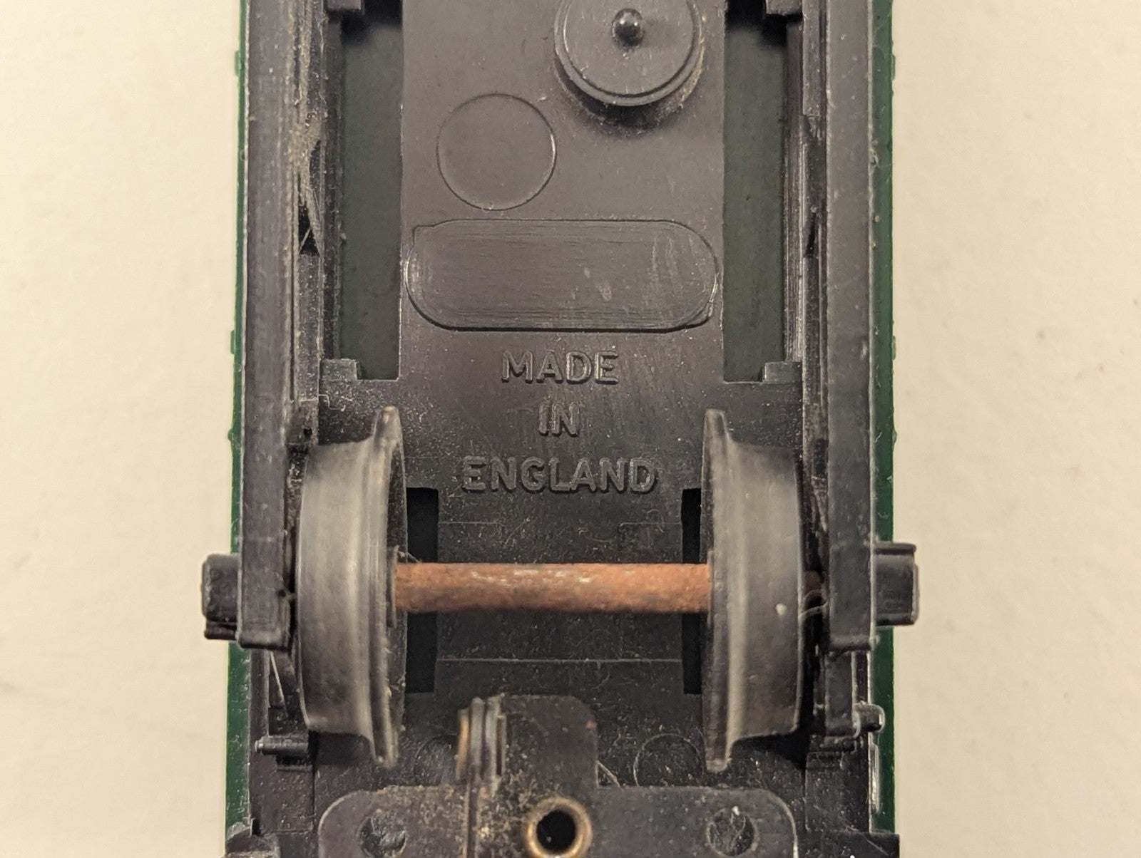Tri-ang OO Gauge 5 Plank Open Wagon Green